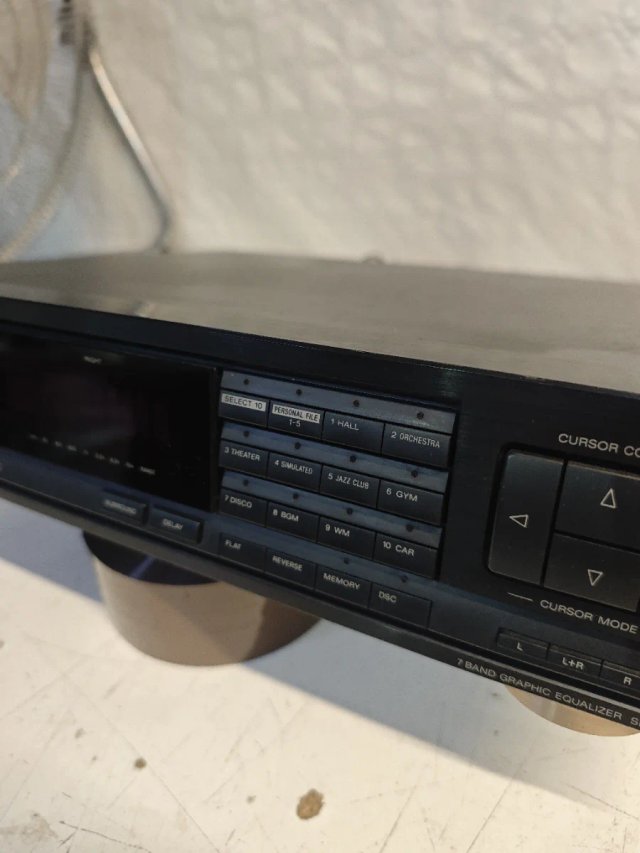 Ecualizador Sony Digital Delay Surround gráfico