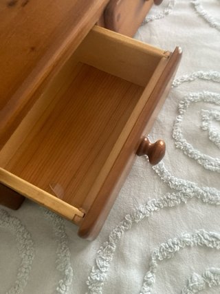 Espejo de madera con cajones