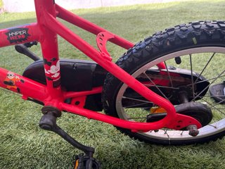 Bicicleta infantil bTwin roja
