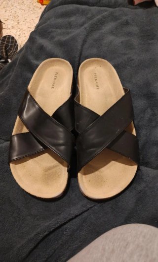 Sandalias Cruzadas Pier One Negras