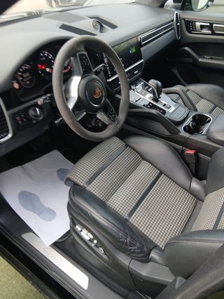Porsche Cayenne Coupé -