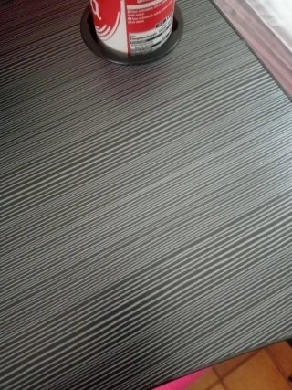 Mesa auxiliar para cama y sofá