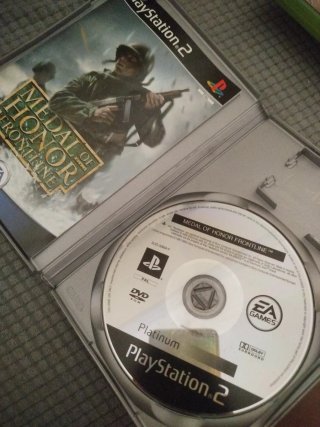 Medal of Honor Frontline PS2 Platinum
