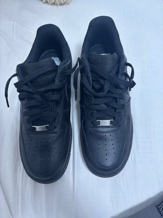 Nike Air Force 1 Negras