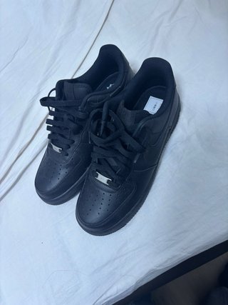 Nike Air Force 1 Negras