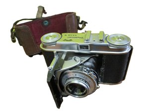 fotocamera a soffietto Voigtlander Vito II a pelli