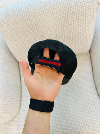 Gorra Gucci estampado kingsnake