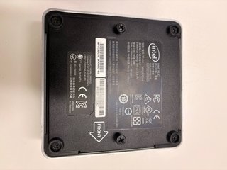 Intel NUC PC Mini Plata/Negro