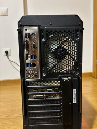 PC Gaming Desktop Preto com RGB