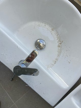 Lavabos y accesorios de baño