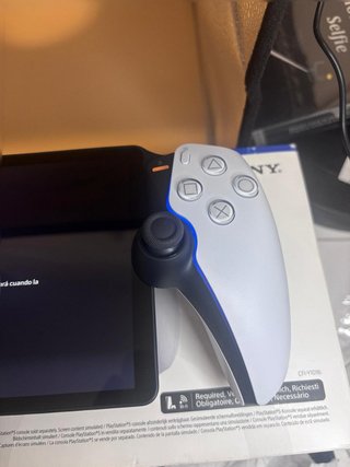 Sony PlayStation Portal, CFI-Y1016, Blanco