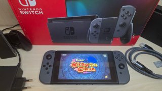 Nintendo Switch Grigio con giochi inclusi