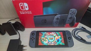 Nintendo Switch Grigio con giochi inclusi