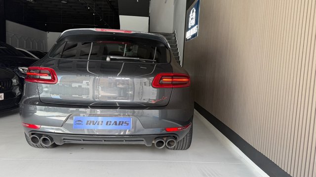 Porsche Macan 2016