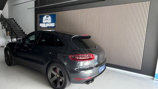 Porsche Macan 2016