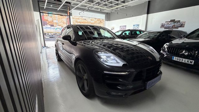 Porsche Macan 2016