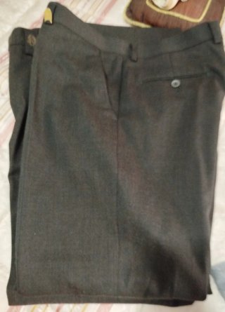 Pantalones de vestir grises talla 46
