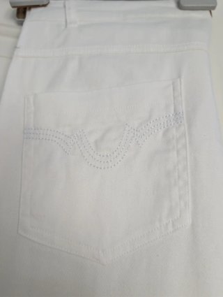Pantalón blanco