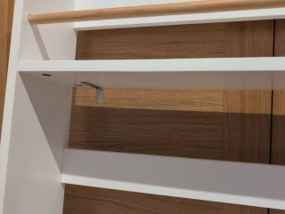 Estantería infantil blanca y madera