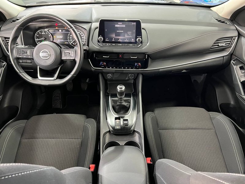 Nissan Qashqai DIG-T mHEV 4x2 Acenta (2021) 2022, foto 17