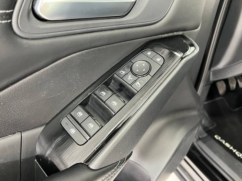 Nissan Qashqai DIG-T mHEV 4x2 Acenta (2021) 2022, foto 29