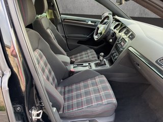 VOLKSWAGEN Golf GTI Performance 2.0 TSI 230CV BMT