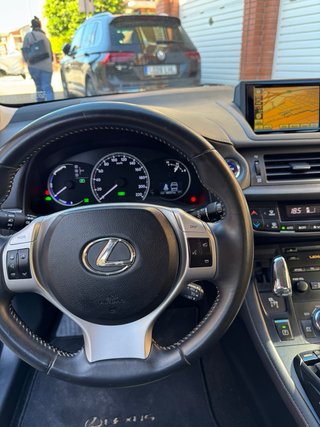 Lexus CT 2012