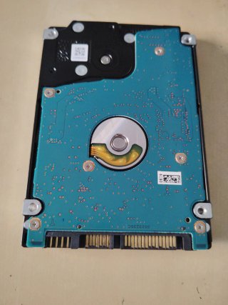 LOTE 2 DISCOS DUROS 750GB TOSHIBA