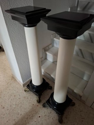 Columnas decorativas de bronce