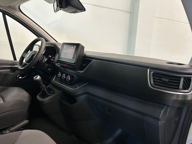 Renault Trafic Camper 2022