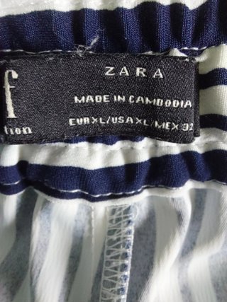 Pantalón rayas Zara