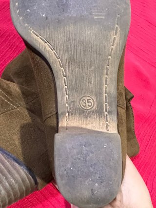 BOTAS BERSHKA TIPO CAWBOY TEDENCIA