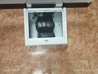 Campana extractora cocina blanca