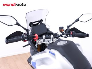 VOGE 900 DSX