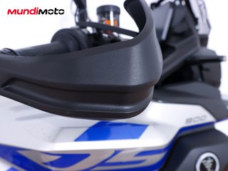 VOGE 900 DSX