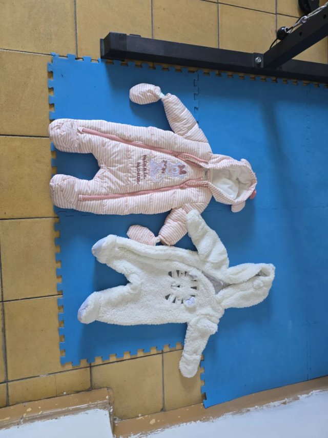 Pack bebé Minnie Mouse y oso blanco