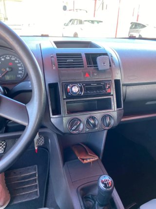 Volkswagen Polo 2003