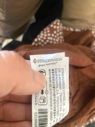 Vestido boho Stradivarius marrón espalda abierta