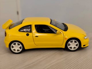 Renault Megane Maxi Anson 1:18 (Street)