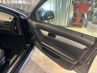 Mercedes-Benz Clase C 2010