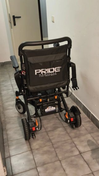 Silla de ruedas eléctrica Jazzy Carbon nueva