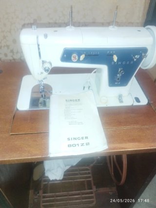 Máquina de coser Singer