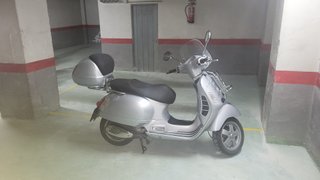 Vespa GTS 250ie Plata - 37.000 km