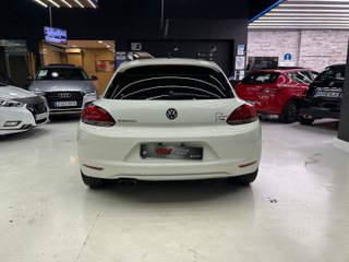 Volkswagen Scirocco 1.4 tsi 160cv DSG 2009