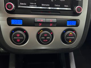 Volkswagen Scirocco 1.4 tsi 160cv DSG 2009