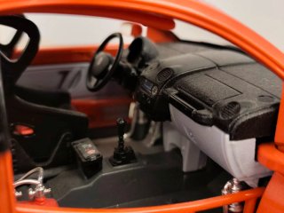 Bburago 1:18 VW New Beetle Cup 2000