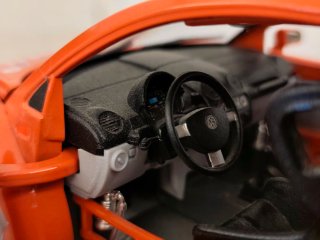 Bburago 1:18 VW New Beetle Cup 2000