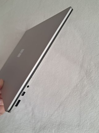 Microsoft Surface Laptop 2 Gris
