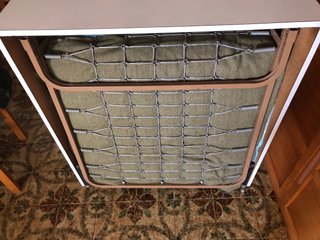 Mueble decoración con cama plegable