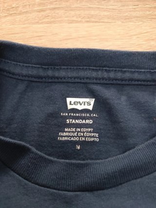 Camiseta Levi's Azul Logo Clásico Talla M